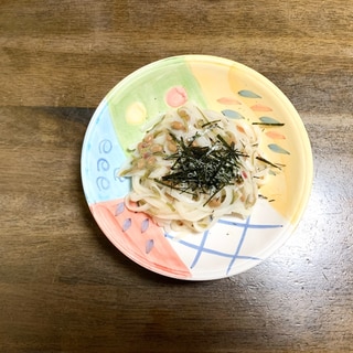 パスタレシピ　めかぶと納豆の梅パスタ